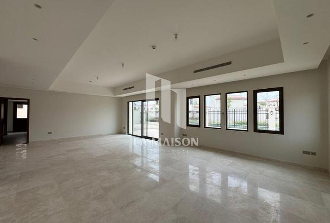 85732607 - Property Image 2