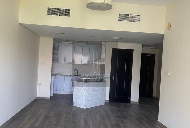 80683235 - Property Image 3