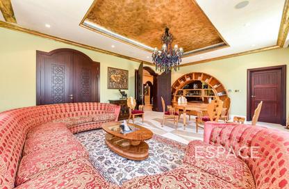 Villa - 5 Bedrooms - 7 Bathrooms for sale in Signature Villas Frond E - Signature Villas - Palm Jumeirah - Dubai
