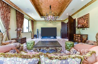 Villa - 5 Bedrooms - 7 Bathrooms for sale in Signature Villas Frond E - Signature Villas - Palm Jumeirah - Dubai
