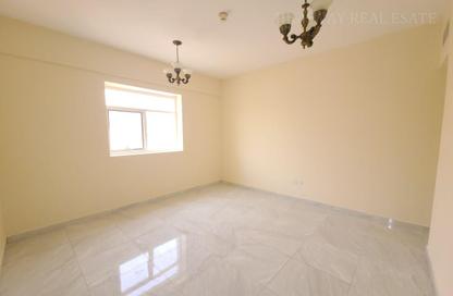 Apartment - 1 Bedroom - 2 Bathrooms for rent in Muwaileh 29 Building - Muwaileh - Sharjah