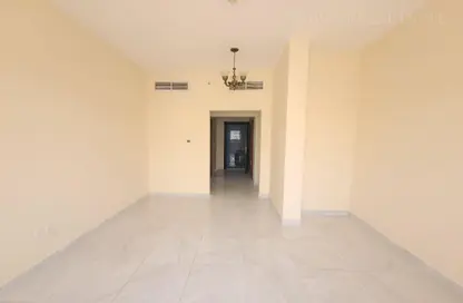 شقة - غرفة نوم - 2 حمامات للايجار في بناية مويليح 29 - مويلح - الشارقة