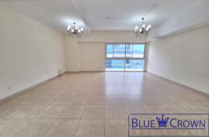 Apartment - 2 - 3 for rent in Blue Waves Residence - Al Mankhool - Bur Dubai - Dubai