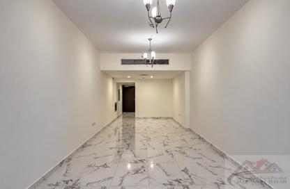 Apartment - 2 - 3 for rent in Muwaileh 29 Building - Muwaileh - Sharjah