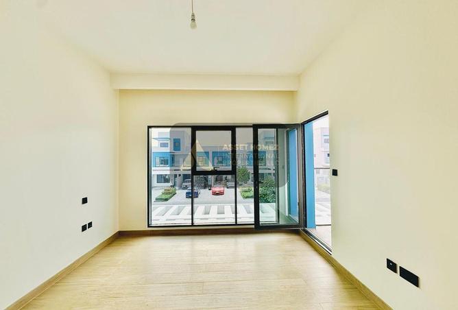 74251457 - صورة العقار 3