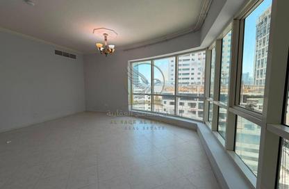 Apartment - 1 Bedroom - 2 Bathrooms for rent in Al Majaz 3 - Al Majaz - Sharjah Apartment - 1 Bedroom - 2 Bathrooms for rent in Al Majaz 3 - Al Majaz - Sharjah