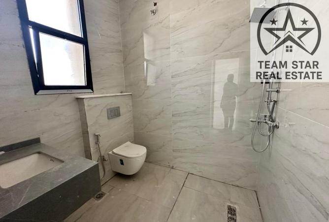 111403998 - Property Image 2