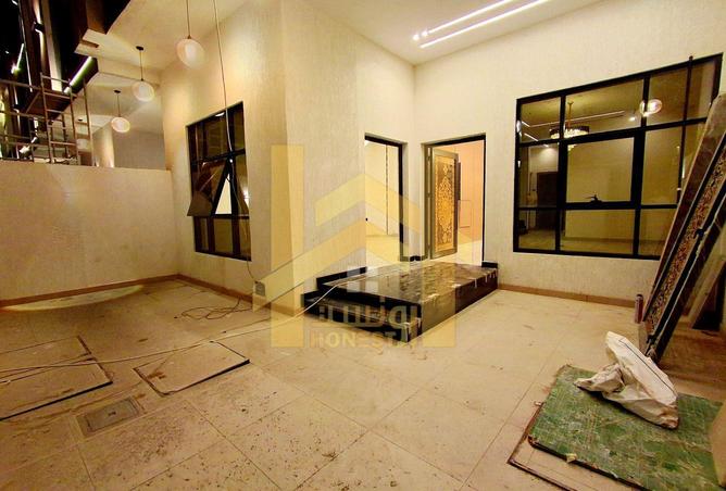 53613261 - Property Image 3