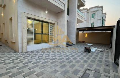 Villa - 5 - 6 for sale in CityLife Al Tallah - Al Tallah 2 - Ajman