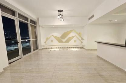 Apartment - 2 Bedrooms - 2 Bathrooms for rent in Jumeirah Garden City - Al Satwa - Dubai