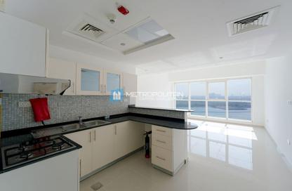 Apartment - 2 Bedrooms - 3 Bathrooms for sale in Marina Bay by DAMAC - Najmat Abu Dhabi - Al Reem Island - Abu Dhabi