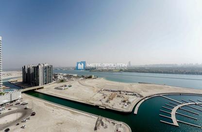 Apartment - 2 Bedrooms - 3 Bathrooms for sale in Marina Bay by DAMAC - Najmat Abu Dhabi - Al Reem Island - Abu Dhabi