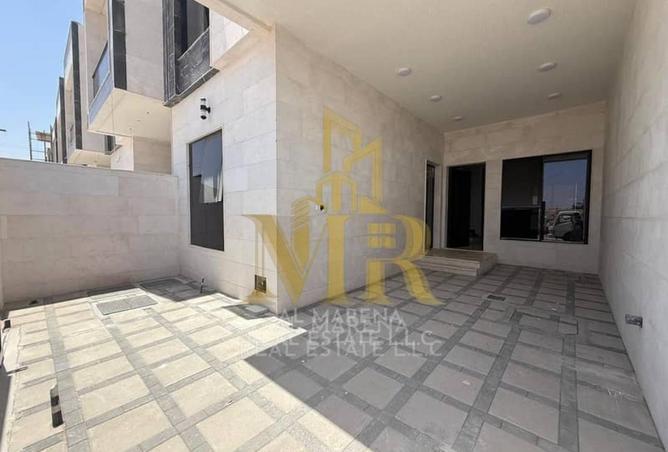 103719637 - Property Image 3
