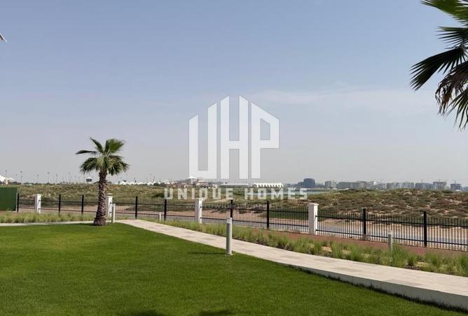 100388819 - Property Image 2