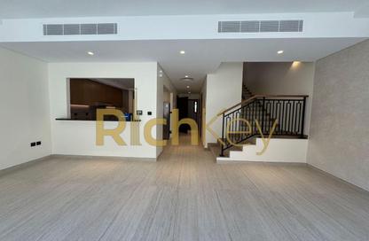 Townhouse - 4 - 5 for rent in Portofino - Damac Lagoons - Dubai