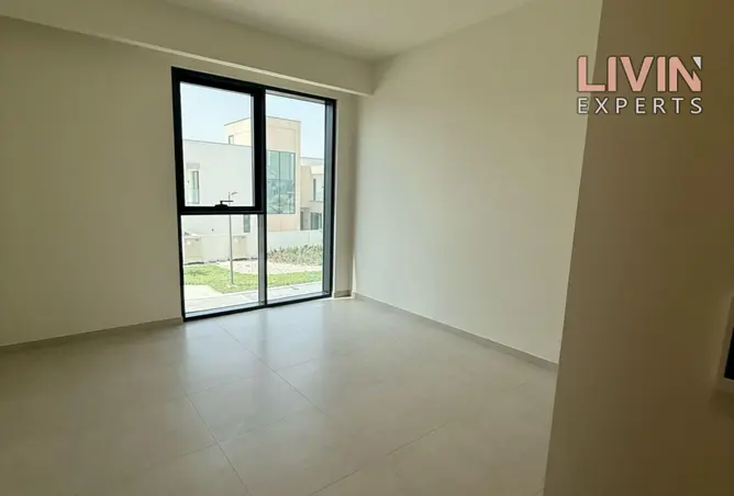 155544785 - Property Image 3