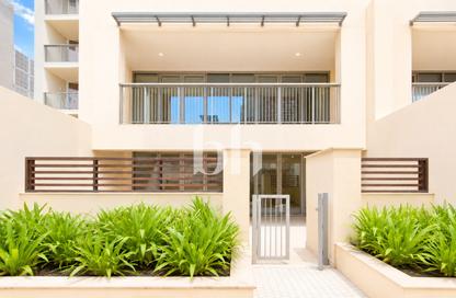 Townhouse - 3 Bedrooms - 4 Bathrooms for sale in Building C - Al Zeina - Al Raha Beach - Abu Dhabi