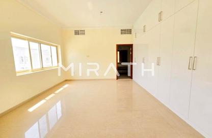 Villa - 5 - 6 for rent in Jumeirah 1 Villas - Jumeirah 1 - Jumeirah - Dubai