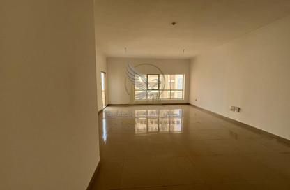 Apartment - 3 - 3 for rent in Al Majaz 3 - Al Majaz - Sharjah Apartment - 3 - 3 for rent in Al Majaz 3 - Al Majaz - Sharjah