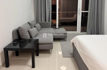 Apartment - Studio - 1 for rent in Carson A - Carson - Damac Hills - Dubai