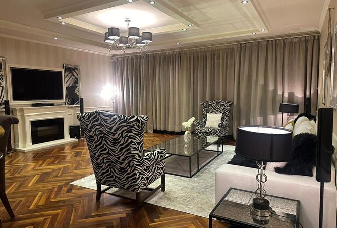 Fully Furnished Duplex APT | Seaview | For Sale