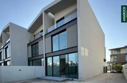 Townhouse - 3 Bedrooms - 4 Bathrooms for rent in Nad Al Sheba Gardens Phase 2 - Nad Al Sheba 1 - Nad Al Sheba - Dubai