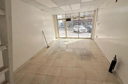 Shop - Studio - 1 Bathroom for rent in Liwara 1 - Ajman