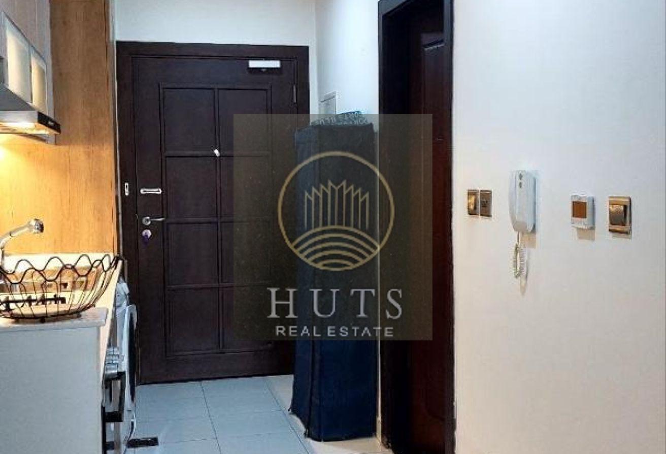 FULLY FURNISHED | SPACIOUS LAYOUT | MODERN LIVING photo 5
