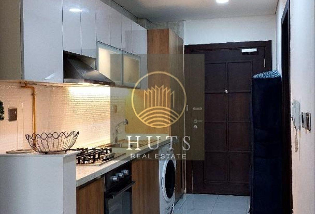 FULLY FURNISHED | SPACIOUS LAYOUT | MODERN LIVING photo 4