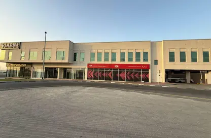 Shop - Studio - 4 Bathrooms for rent in Ras Al Khor Industrial 2 - Ras Al Khor Industrial - Ras Al Khor - Dubai Shop - Studio - 4 Bathrooms for rent in Ras Al Khor Industrial 2 - Ras Al Khor Industrial - Ras Al Khor - Dubai