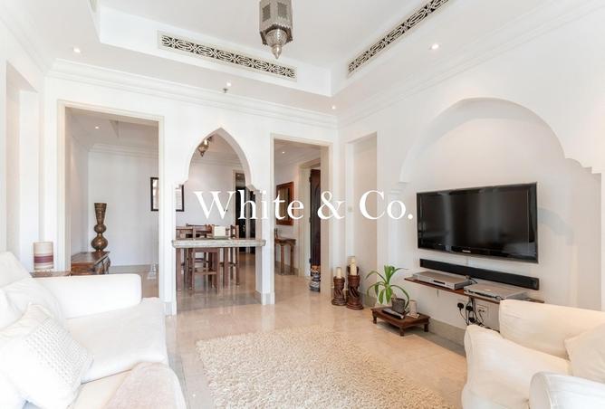 Unfurnished | Vacant 1st July | Peaceful