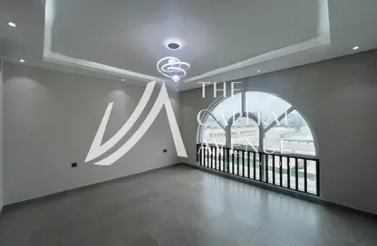 شقة - 2 غرف نوم - 3 حمامات للايجار في شارع السلام - أبوظبي