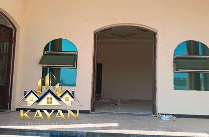 Villa - 6 - 5 for rent in Al Salamah - Umm Al Quwain