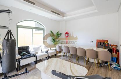 Villa - 4 Bedrooms - 6 Bathrooms for rent in The Centro - The Villa - Dubai
