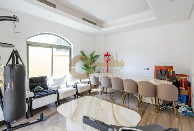 124285360 - Property Image 3
