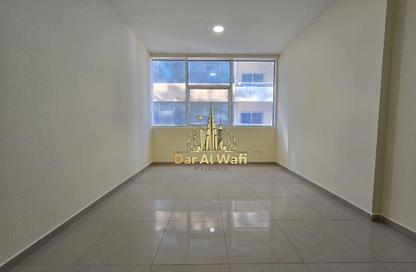 Apartment - 1 Bedroom - 1 Bathroom for rent in Tiger Building Al Qadesia - Al Nahda - Sharjah