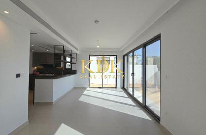 Villa - 4 Bedrooms - 6 Bathrooms for rent in Aura Gardens - Tilal Al Ghaf - Dubai