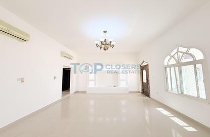 Villa - 4 Bedrooms - 6 Bathrooms for rent in Al Suwaifi - Zakher - Al Ain