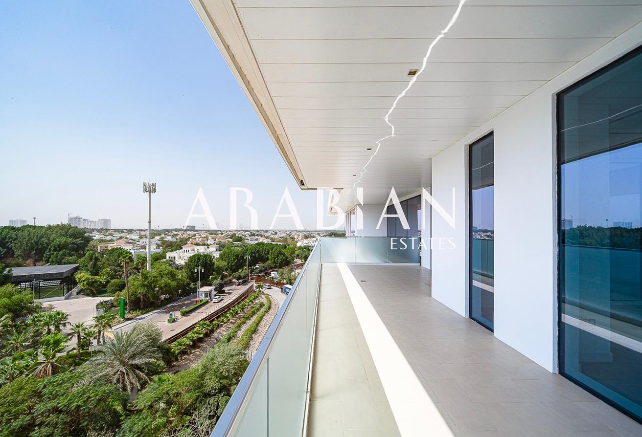 Luxury | Large Layout | Vacant photo 21