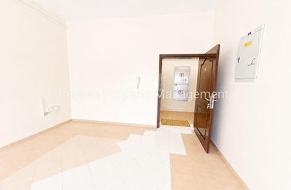 Apartment - Studio - 1 Bathroom for rent in Yellow 1 - Al Nahda 2 - Al Nahda - Dubai