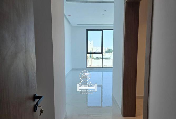 83666033 - Property Main Image