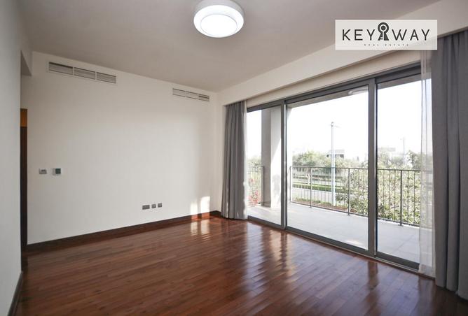 82785071 - Property Image 3