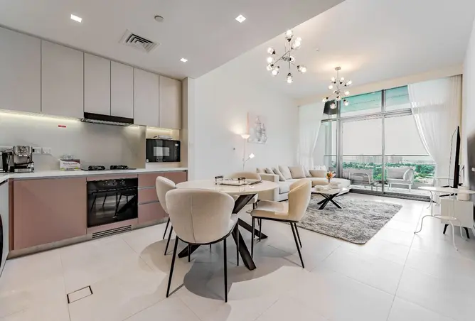 160080225 - Property Image 2