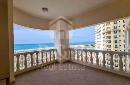 شقة - غرفة نوم - 1 حمام للبيع في رويال بريز 3 - رويال بريز - قرية الحمرا - رأس الخيمة