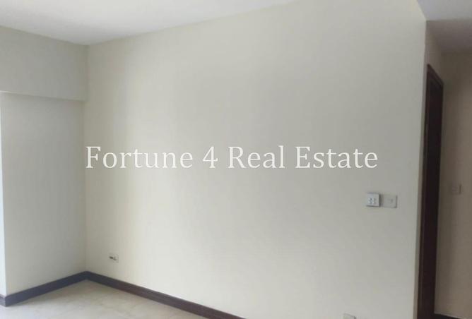 81112320 - Property Image 3