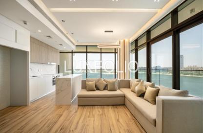 Apartment - 3 Bedrooms - 4 Bathrooms for sale in Beach Vista Tower 2 - Beach Vista - EMAAR Beachfront - Dubai Harbour - Dubai