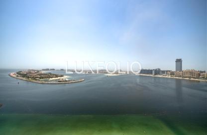 Apartment - 3 Bedrooms - 4 Bathrooms for sale in Beach Vista Tower 2 - Beach Vista - EMAAR Beachfront - Dubai Harbour - Dubai