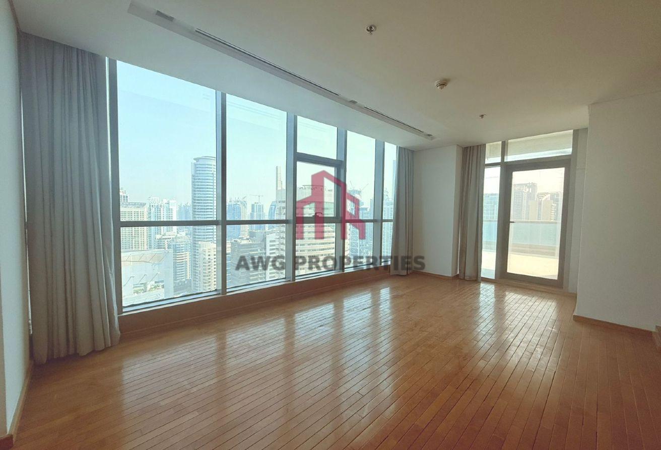 Chiller Free | Panoramic Marina Views | Spacious photo 11