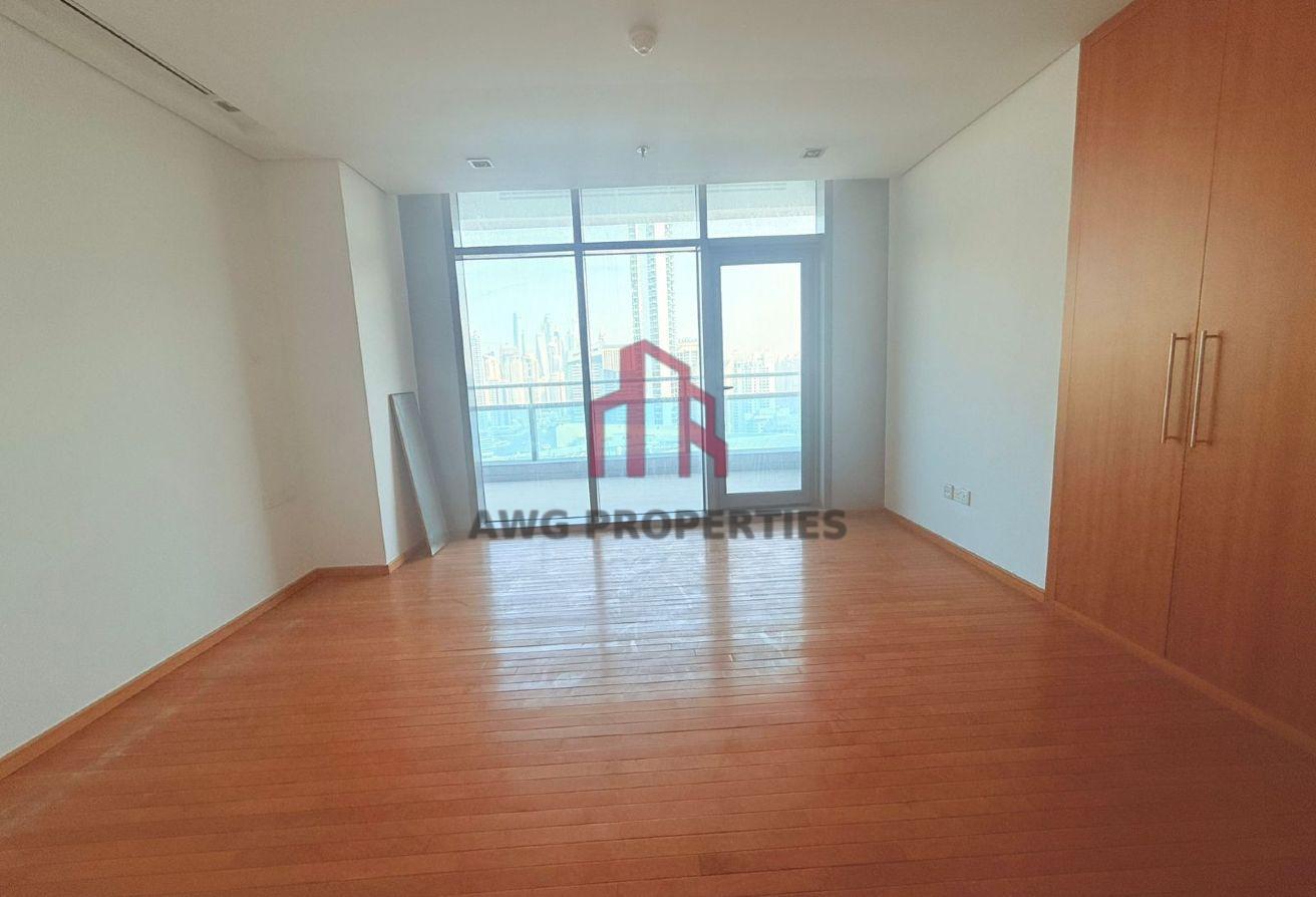 Chiller Free | Panoramic Marina Views | Spacious photo 9
