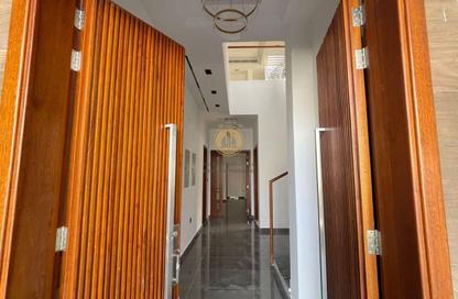 Villa - 5 Bedrooms - 6 Bathrooms for sale in Al Mowaihat 1 - Al Mowaihat - Ajman